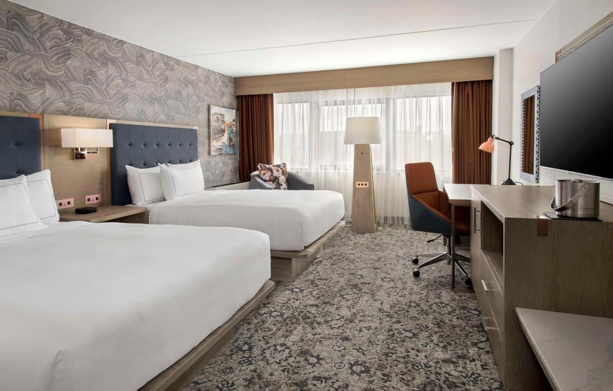 Hotel Doubletree By Hilton Poughkeepsie Extérieur photo