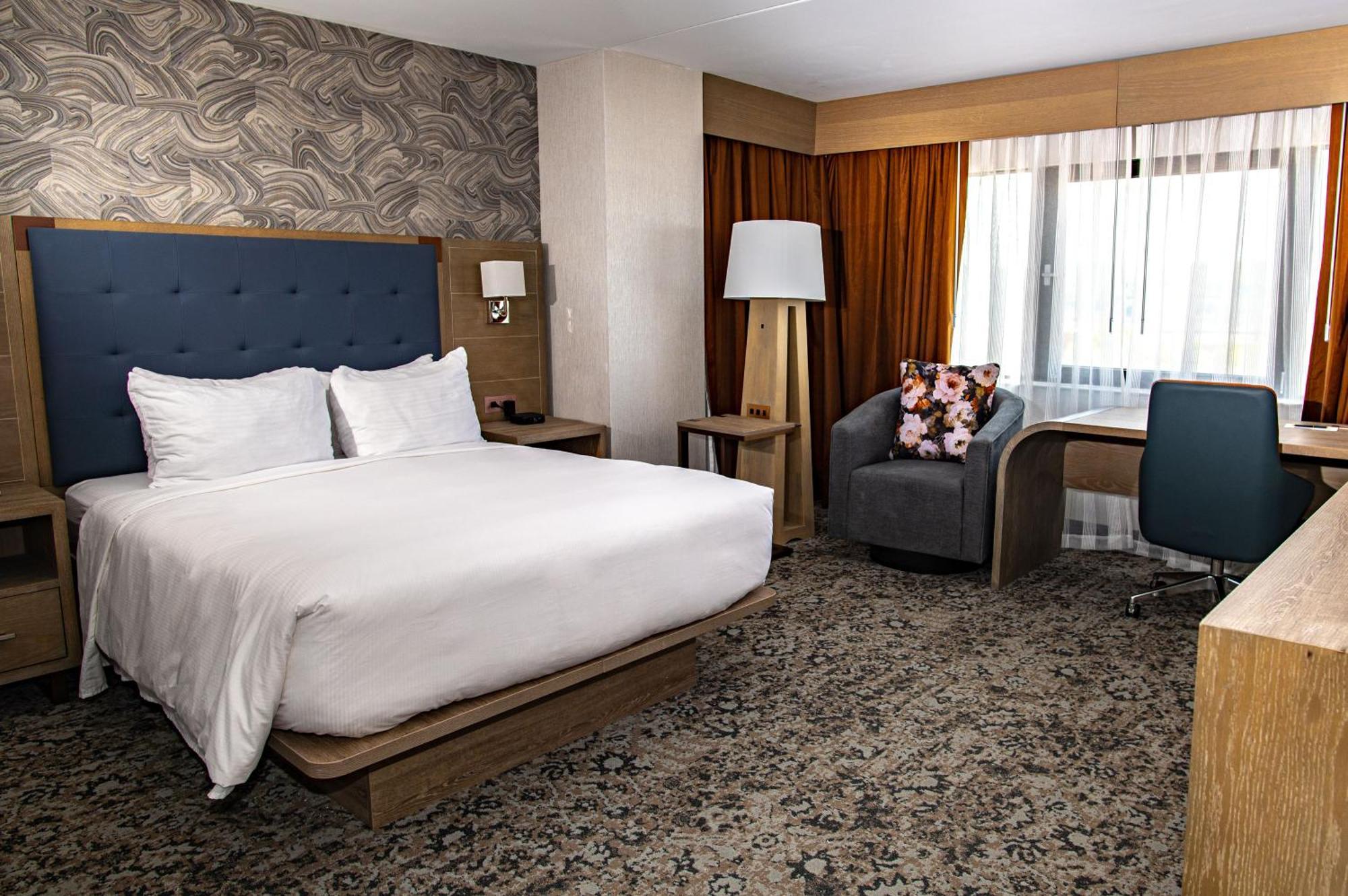 Hotel Doubletree By Hilton Poughkeepsie Extérieur photo