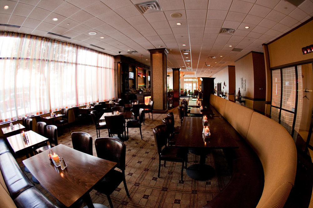 Hotel Doubletree By Hilton Poughkeepsie Extérieur photo